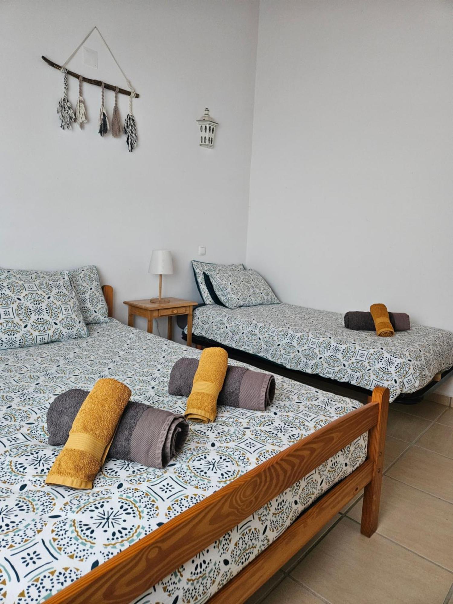 Casa Delbon Guest House Aljezur Bagian luar foto