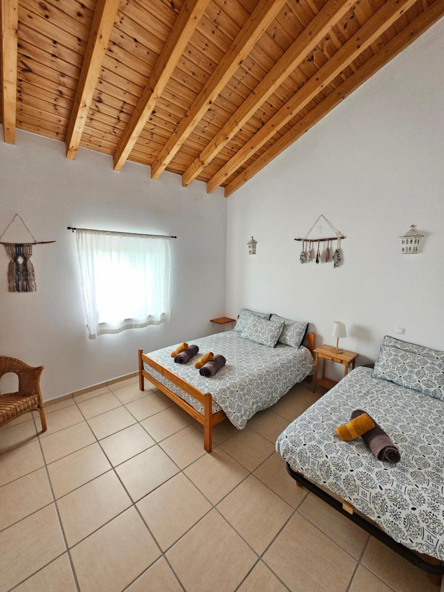 Casa Delbon Guest House Aljezur Bagian luar foto