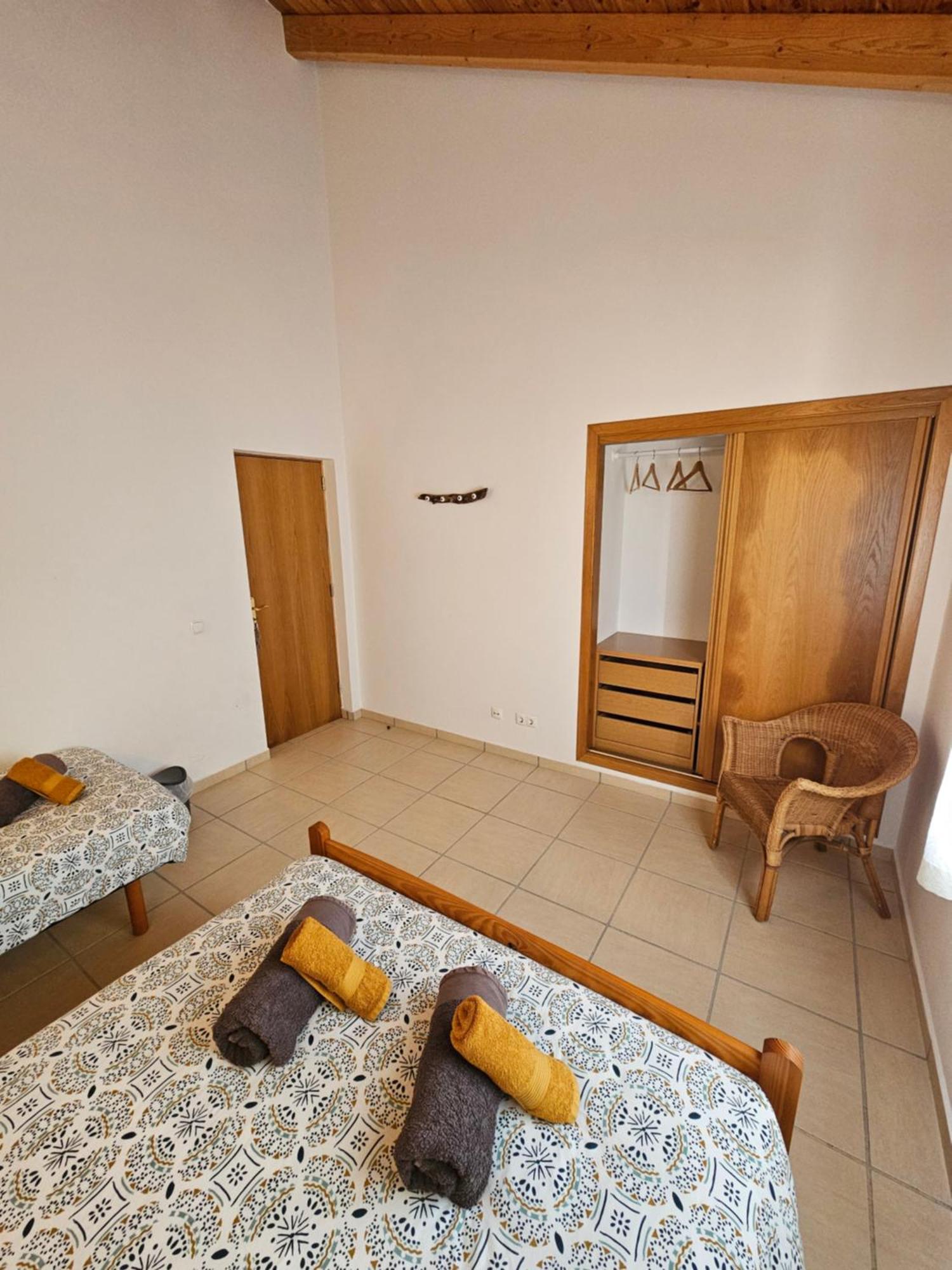 Casa Delbon Guest House Aljezur Bagian luar foto