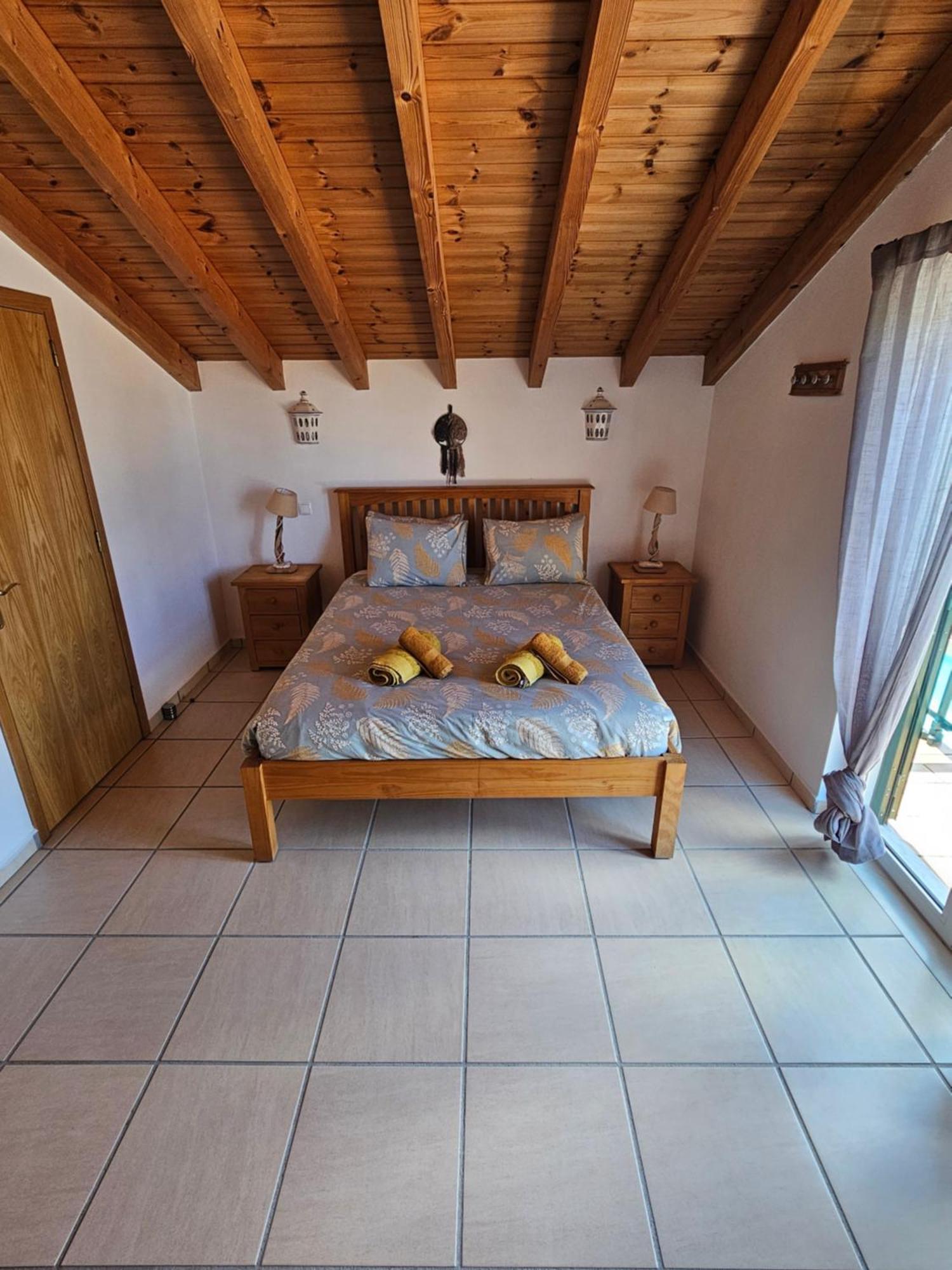 Casa Delbon Guest House Aljezur Bagian luar foto